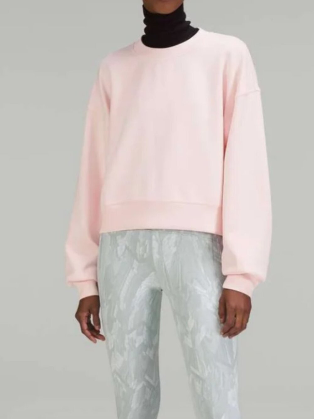 Lululemon Perfectly Oversized Cropped Crew Softstreme Strawberry Milkshake pink